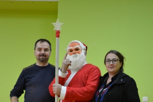 Święty Mikołaj z wizytą u „Młodych Juhasów”. - zdjęcie3