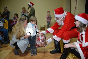 Spotkanie z Mikołajem w Ujsołach - zdjęcie24