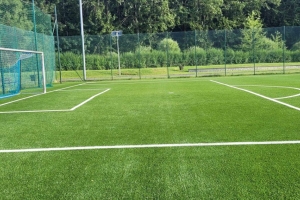 Modernizacja boiska piłkarskiego na kompleksie sportowym Orlik w Ujsołach - zdjęcie1