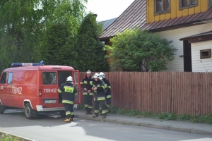 Ćwiczenia strażackie w Gimnazjum w Ujsołach - zdjęcie8