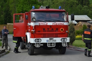 Ćwiczenia strażackie w Gimnazjum w Ujsołach - zdjęcie32