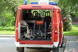 Ćwiczenia strażackie w Gimnazjum w Ujsołach - zdjęcie46