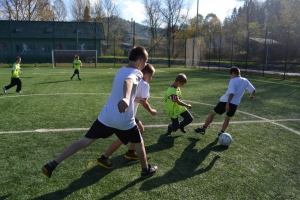 Gminny Turniej Piłki Nożnej oraz Biegi Sztafetowe Szkół Podstawowych - zdjęcie4